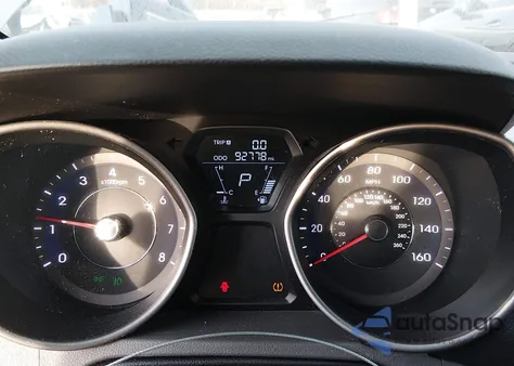 2013 Hyundai Elantra Gls z USA, uszkodzony, nr VIN 5NPDH4AE3DH255763